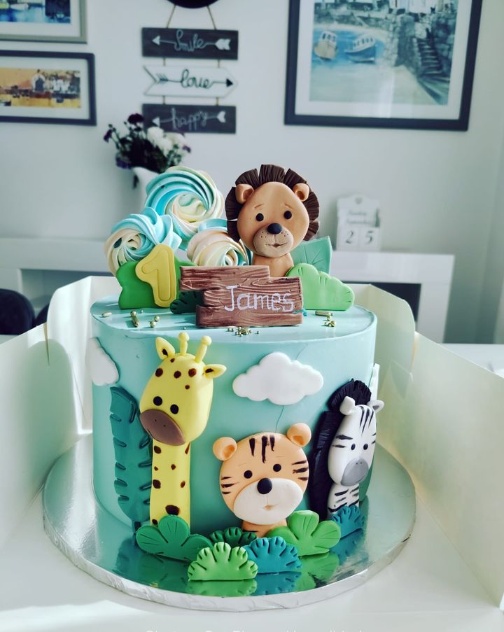 jungle birthday cake